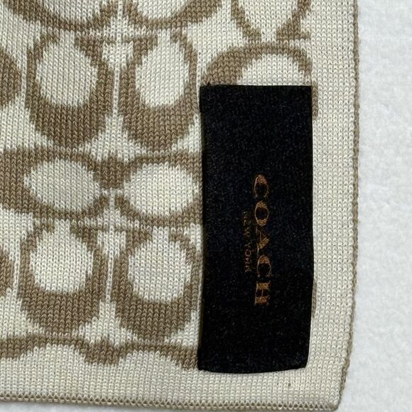 Coach Signature Logo Knit Scarf Beige Ivory Wool Blend Winter Wrap 66x10 - Picture 3 of 4